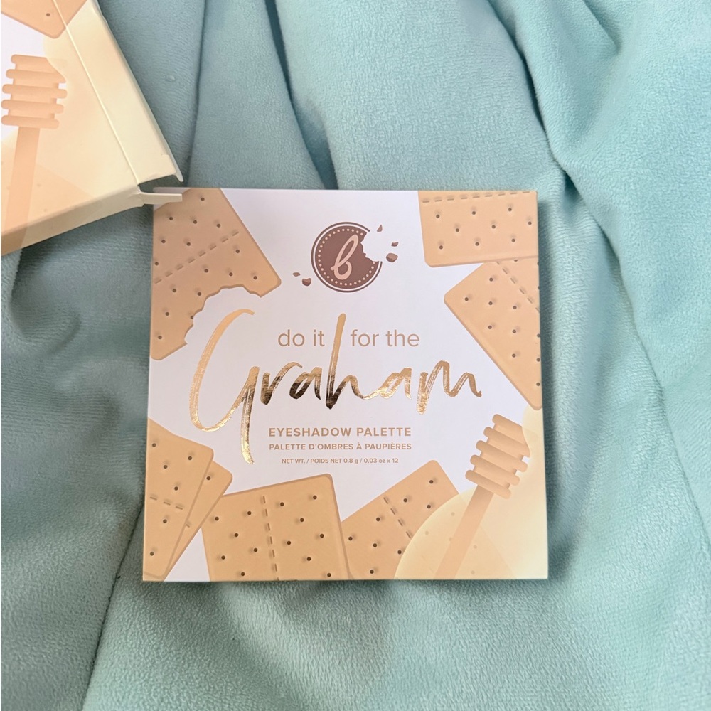 Beauty Bakerie Do It For The Graham Eyeshadow Palette - Tan and Cream